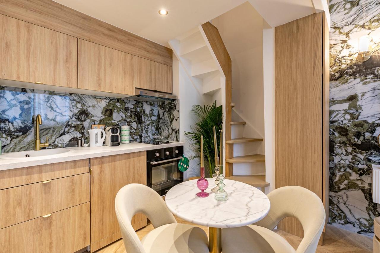 Le Studio Des Champs Elysees Paryż Zewnętrze zdjęcie